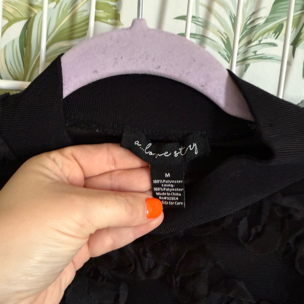 Chic Black Ruffle Top - Picture 6 of 7
